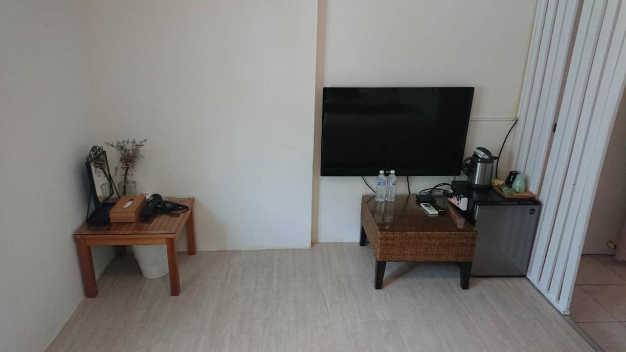 Daban Six Guest House Nanwan Esterno foto